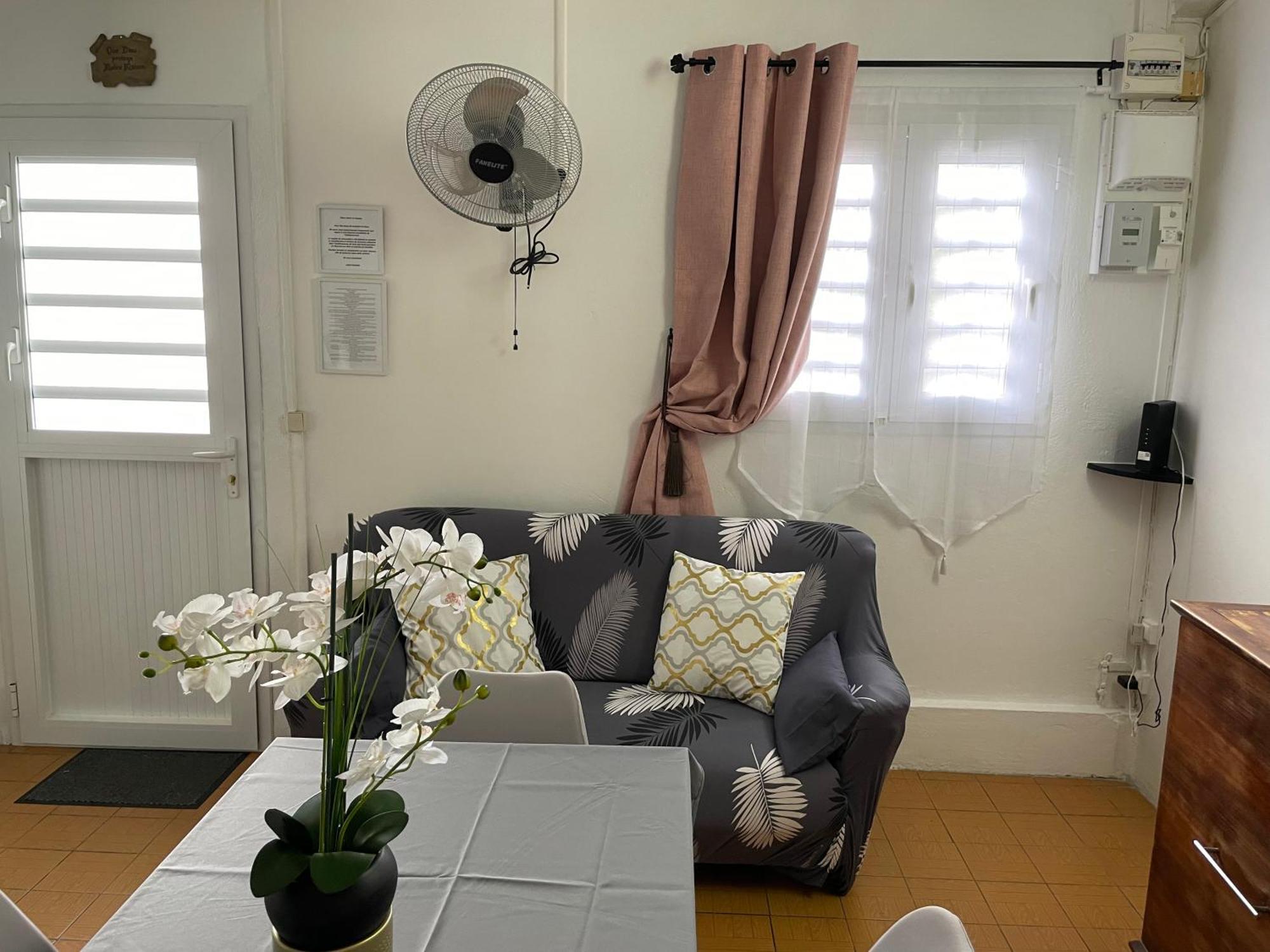 Lakay Sonson Apartment Les Anses-d'Arlets Exterior photo